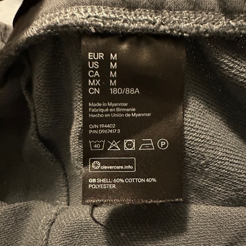 Mens H&M Regular-Fit Raw-Edge Hem French Terry Sweat Shorts - Dark Grey - Size M - Picture 10 of 11